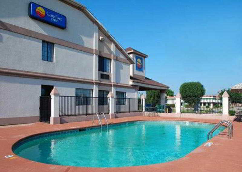 Hotel Baymont By Wyndham Airport