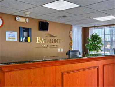 Baymont By Wyndham Airport Hotel 3*